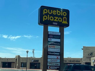 Pueblo Plaza 